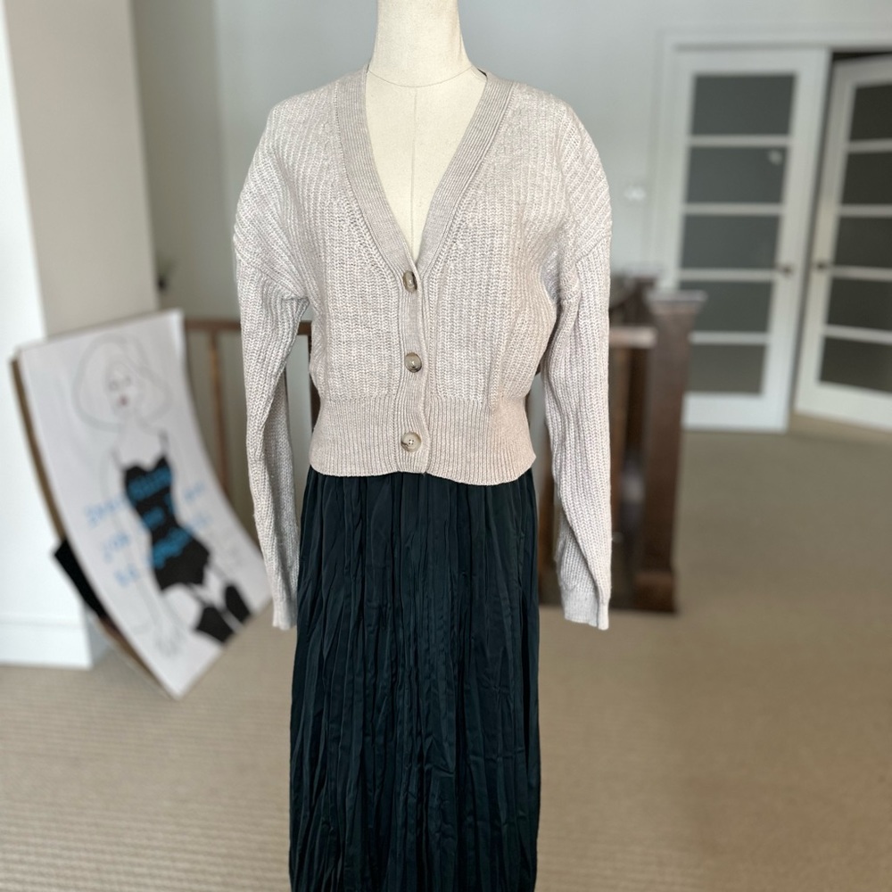 Babaton Canberra Cardigan - Picture 3 of 10